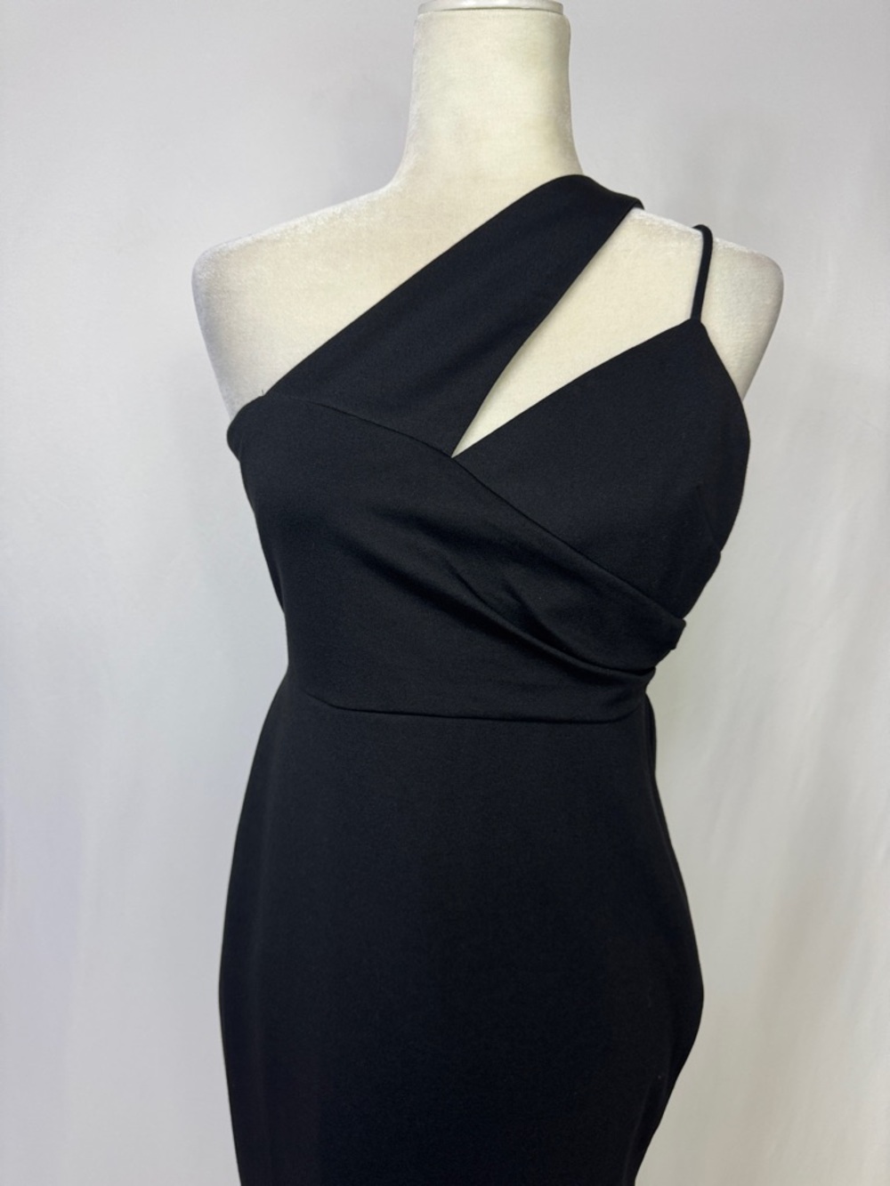 Petal & Pup Jolie Asymmetric Sheath Midi Dress Size 8 Black - Picture 6 of 14